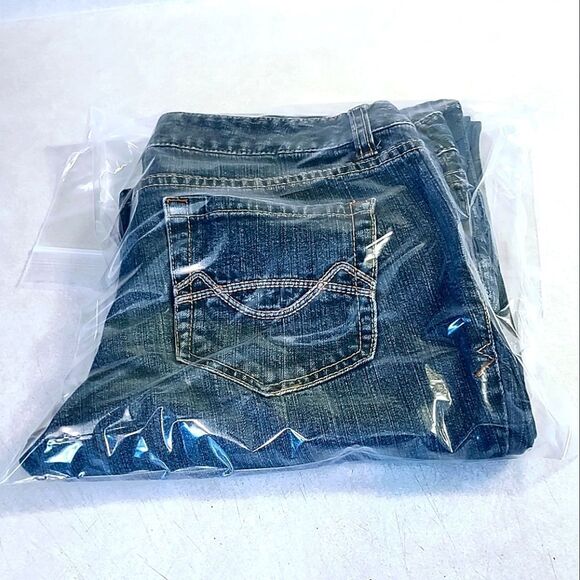 MOSSIMO SUPPLY CO. VINTAGE BOOTCUT DISTRESSED 5 POCKET JEANS JUNIORS SIZE 7 - Picture 9 of 9